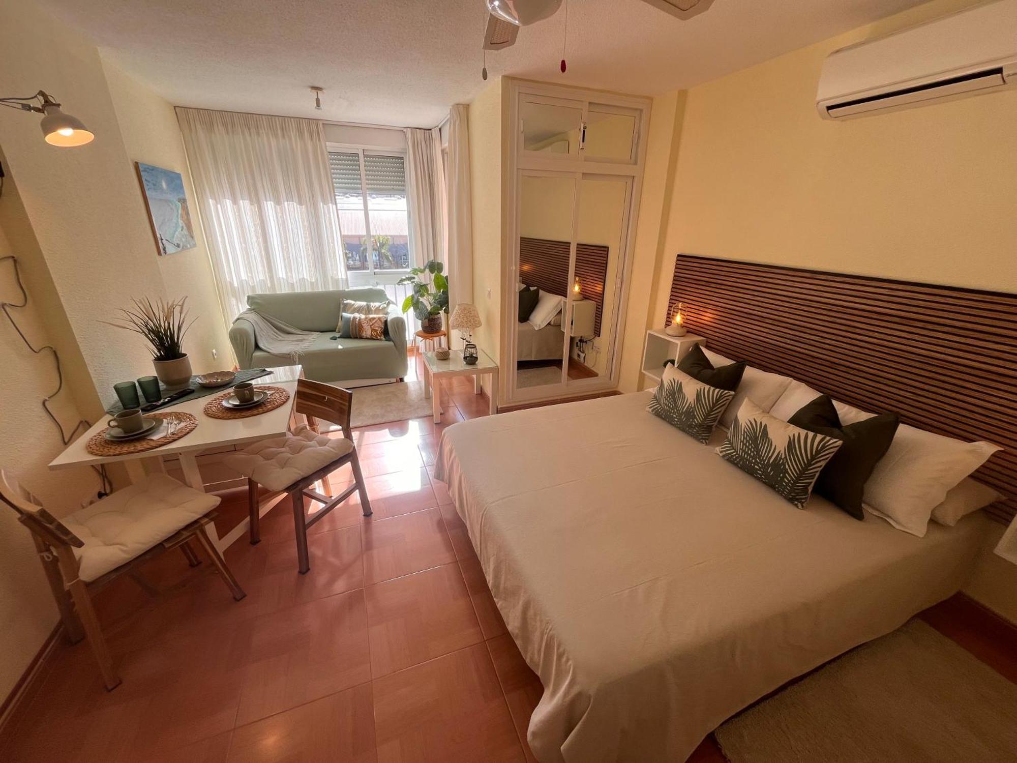 Coastal Feeling, Pools & Views Agata Appartement Benalmádena